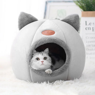 Winter Deep Sleep Cat Cave Bed