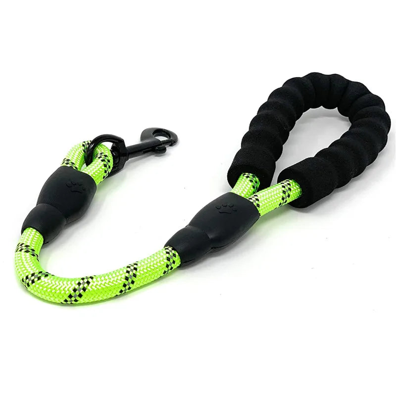 Short Reflective Dog Leash for Large Dogs